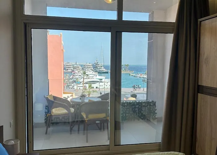Sea View Marina Apartman Gurdaka
