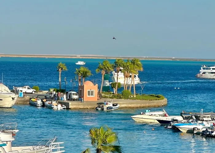 Sea View Marina Apartman